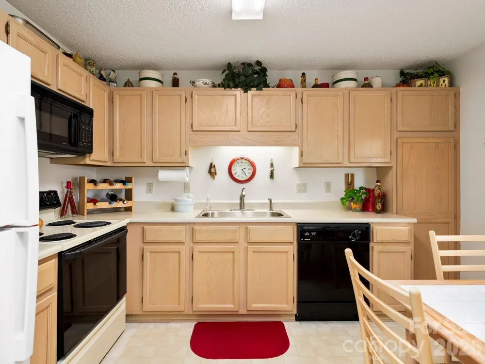 2903 Sagamore Lane Asheville, NC 28806