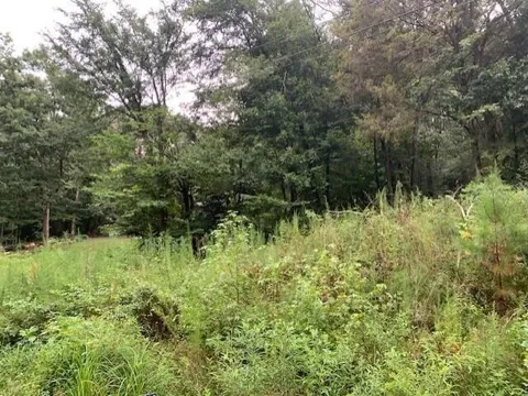 2 NW Frontage Road