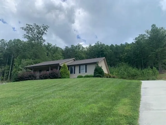 1533 Eads Bluff Road NW Georgetown, TN 37336