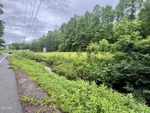 0 Glades Road