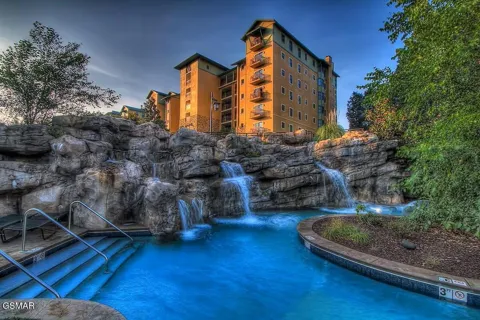 212 Dollywood Lane #256