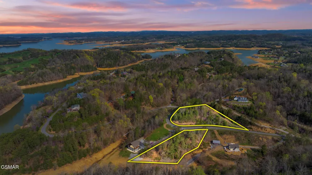 2 Caywood Road Dandridge, TN 37725