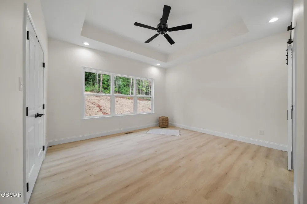 340 Battlefield Drive Dandridge, TN 37725