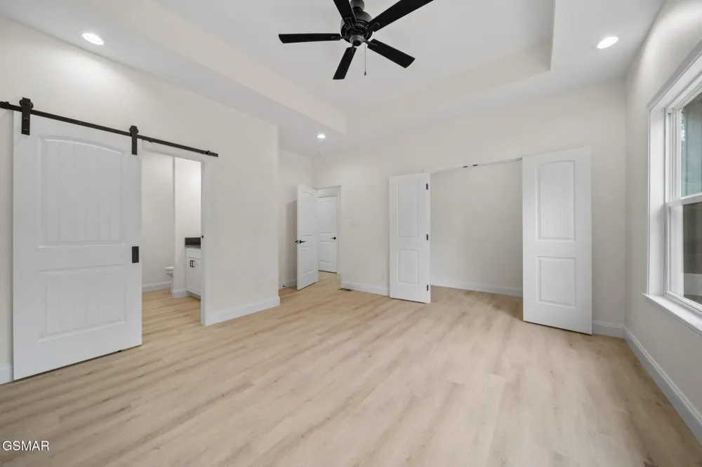 340 Battlefield Drive Dandridge, TN 37725
