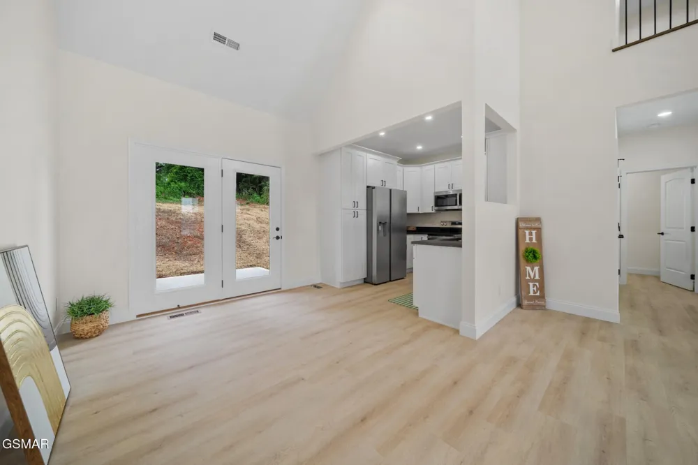 340 Battlefield Drive Dandridge, TN 37725