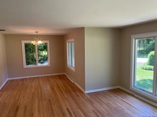 20 Hawxhurst Road Monroe, NY 10950