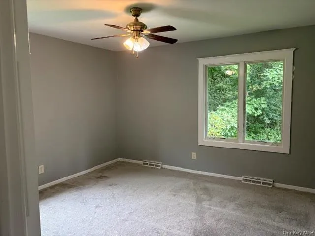 20 Hawxhurst Road Monroe, NY 10950