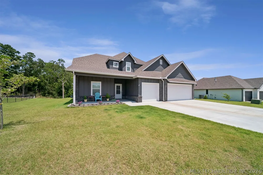 18983 Round Mountain Road Catoosa, OK 74015