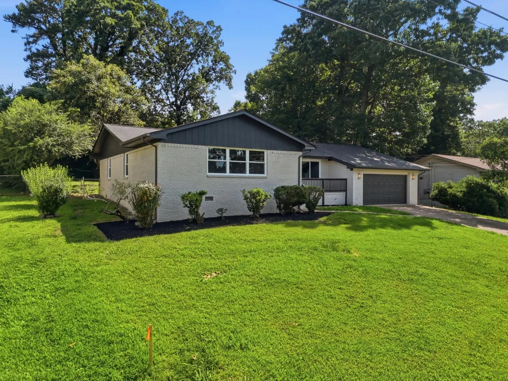907 Wesley Drive Hixson, TN 37343