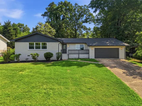 907 Wesley Drive