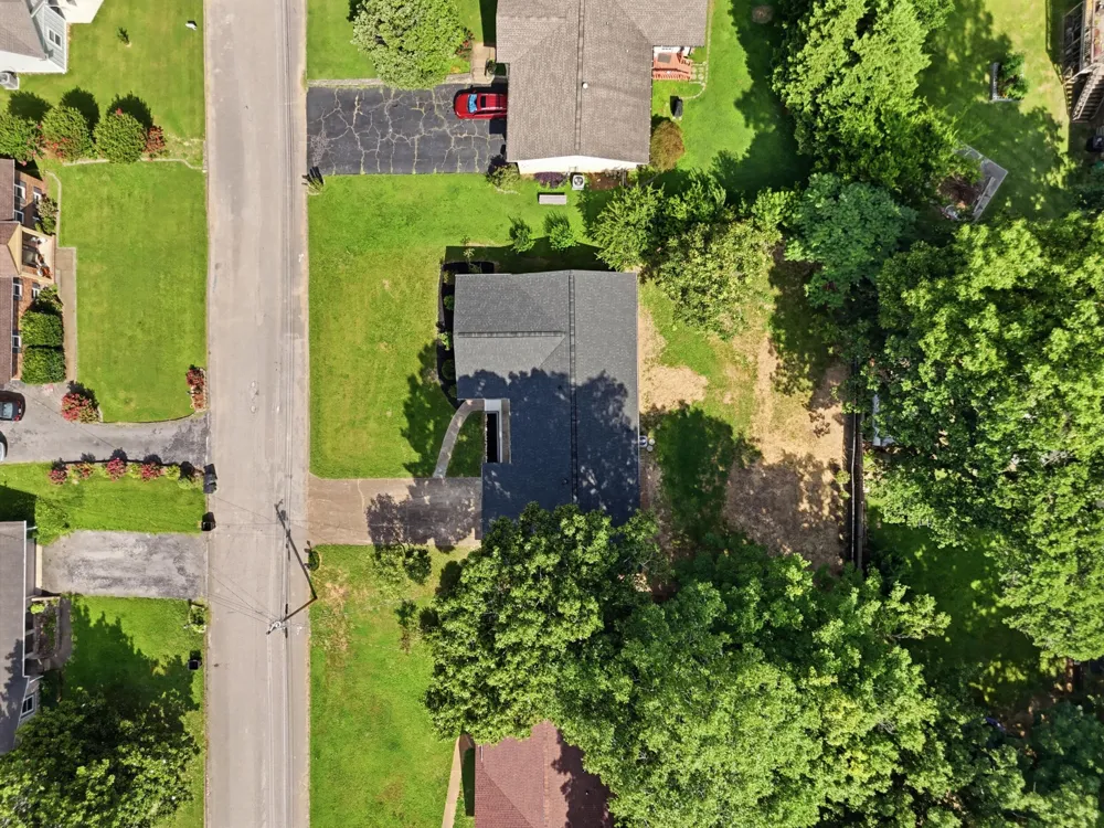 907 Wesley Drive Hixson, TN 37343