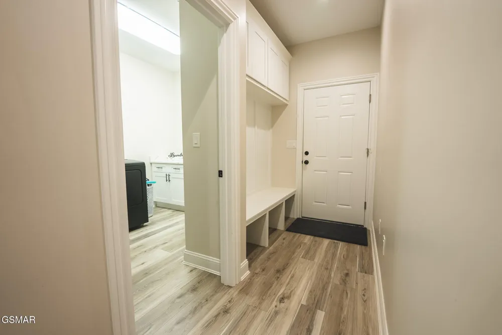 622 Earls Hollow Road Speedwell, TN 37870