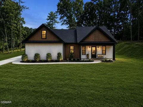 136 Cove Springs Drive