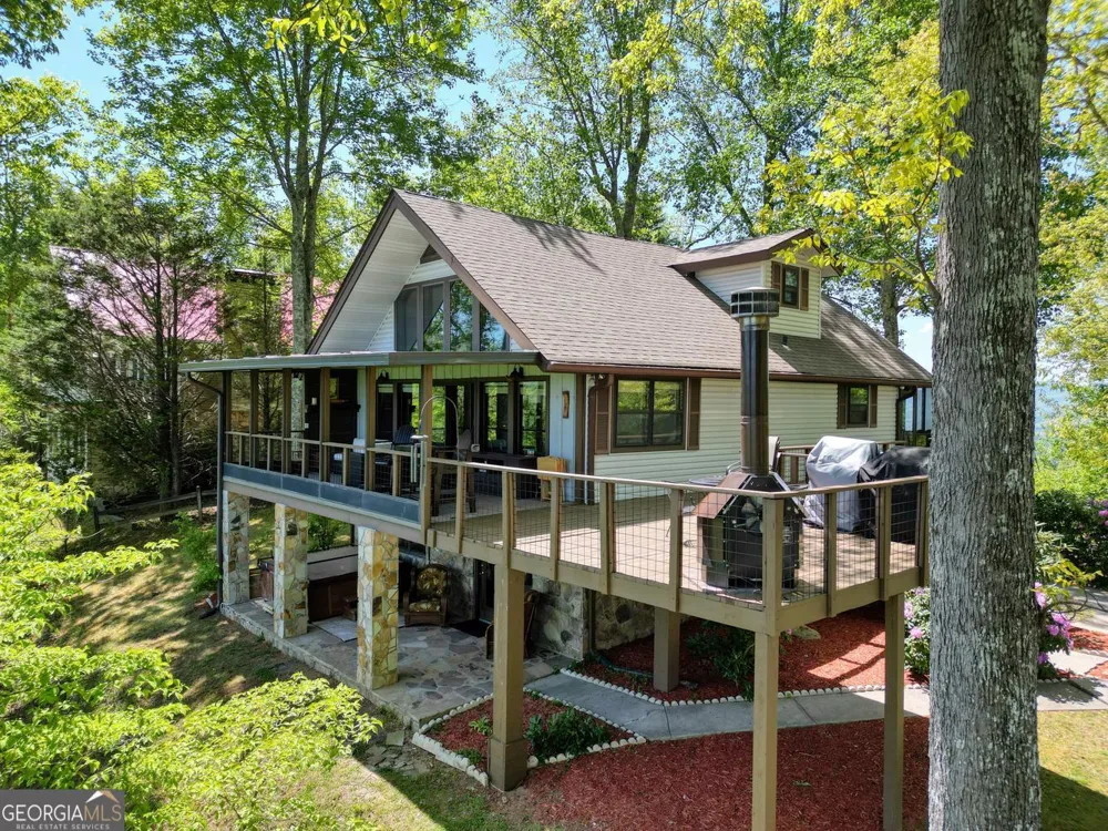 980 Mining Gap TRL Young Harris, GA 30582