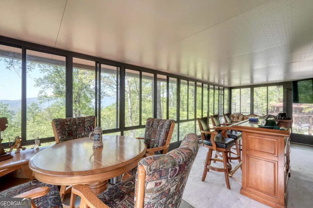 980 Mining Gap TRL Young Harris, GA 30582