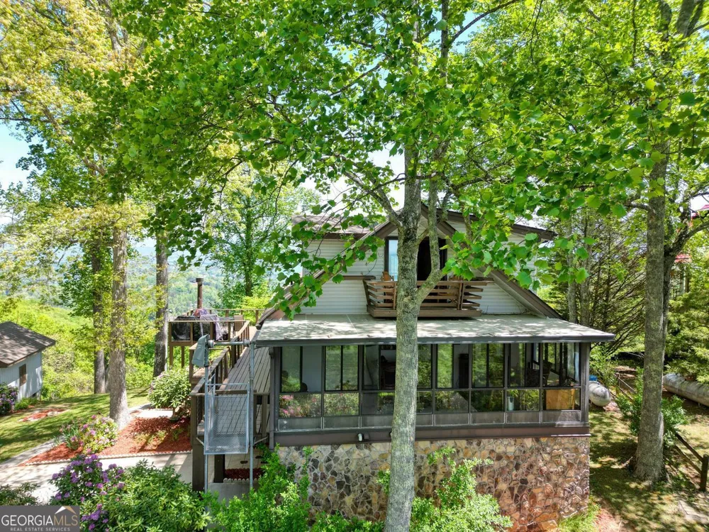 980 Mining Gap TRL Young Harris, GA 30582
