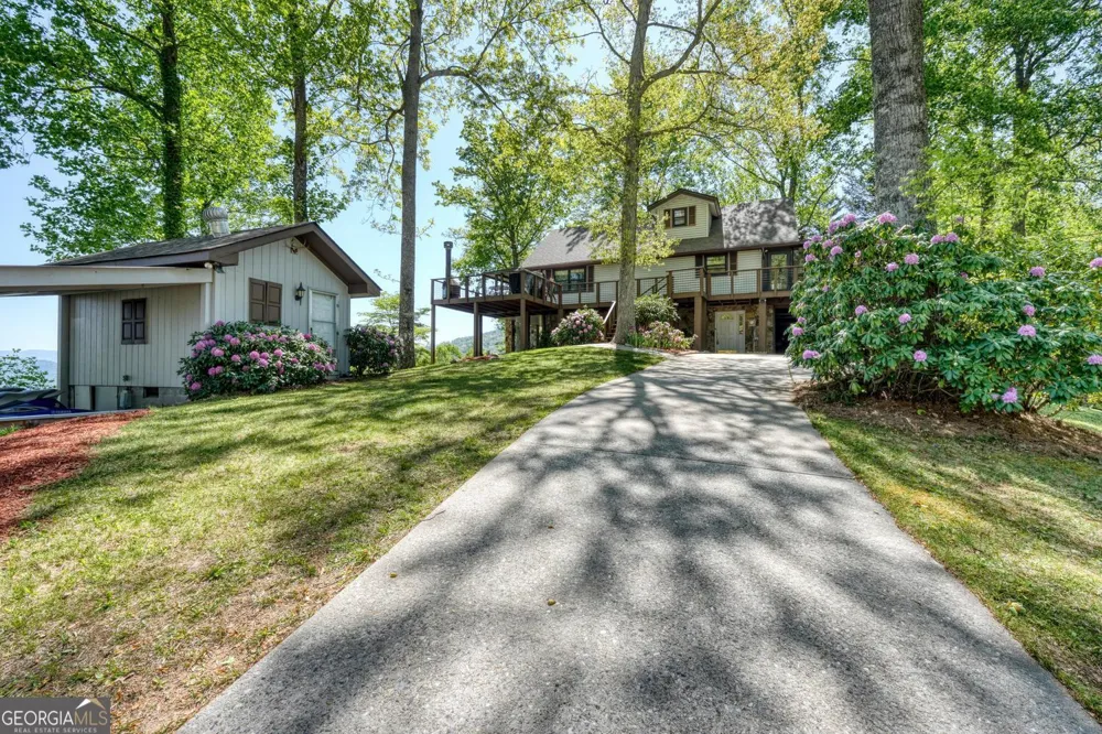 980 Mining Gap TRL Young Harris, GA 30582