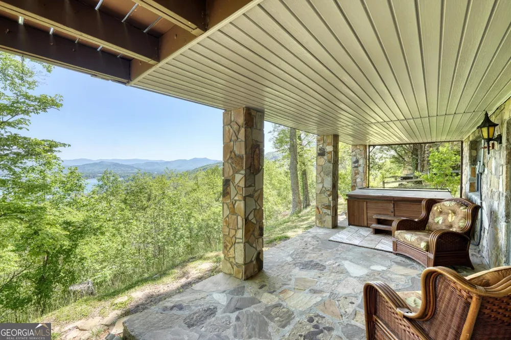 980 Mining Gap TRL Young Harris, GA 30582