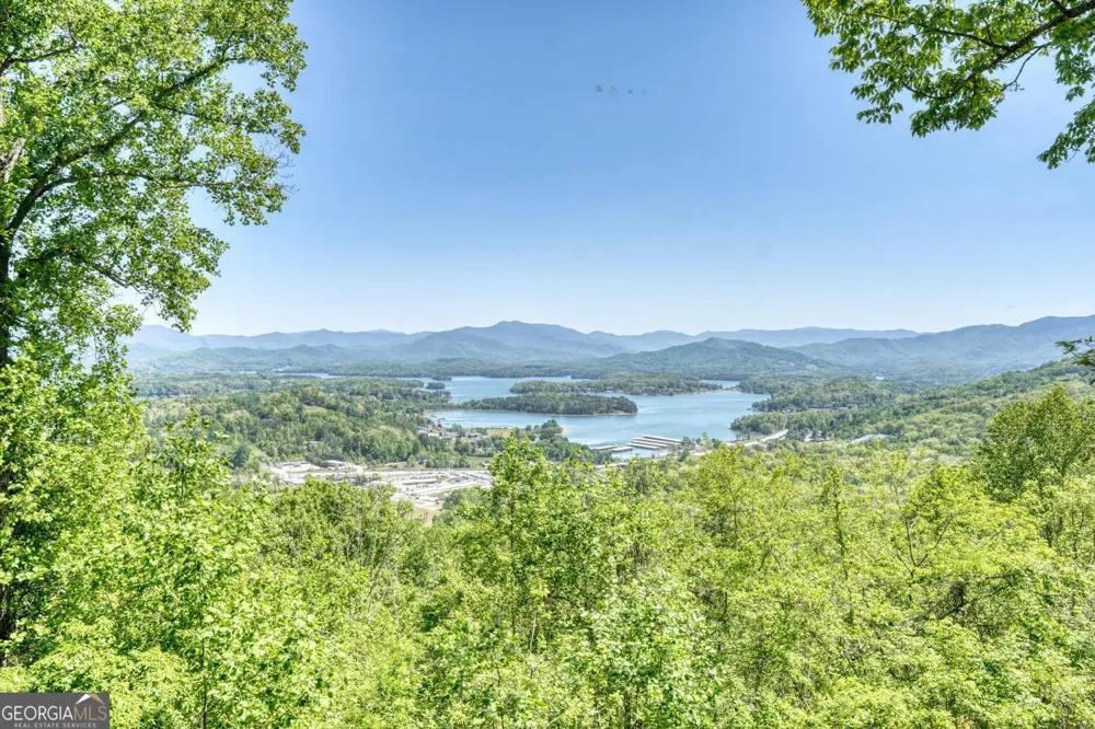 980 Mining Gap TRL Young Harris, GA 30582
