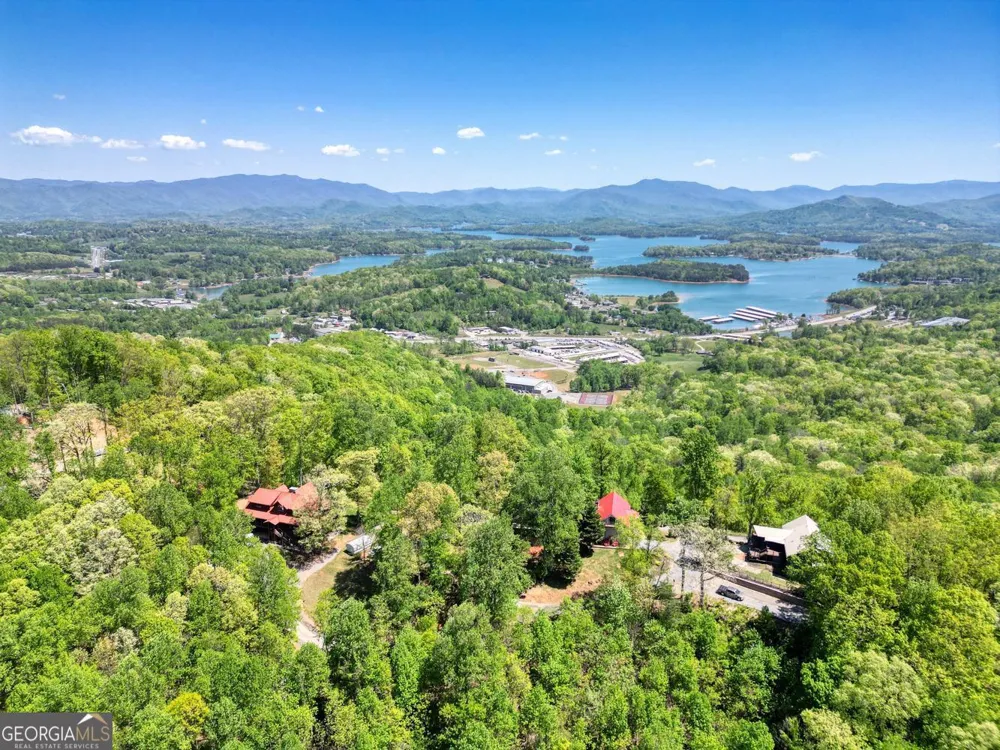 980 Mining Gap TRL Young Harris, GA 30582