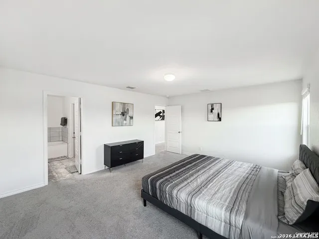 3363 Old Almonte San Antonio, TX 78224