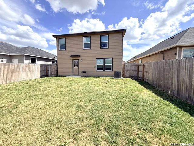 3363 Old Almonte San Antonio, TX 78224