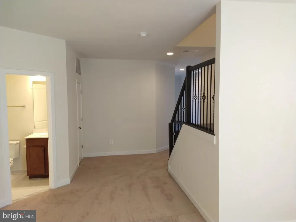 42287 CRAWFORD TERRACE Brambleton, VA 20148