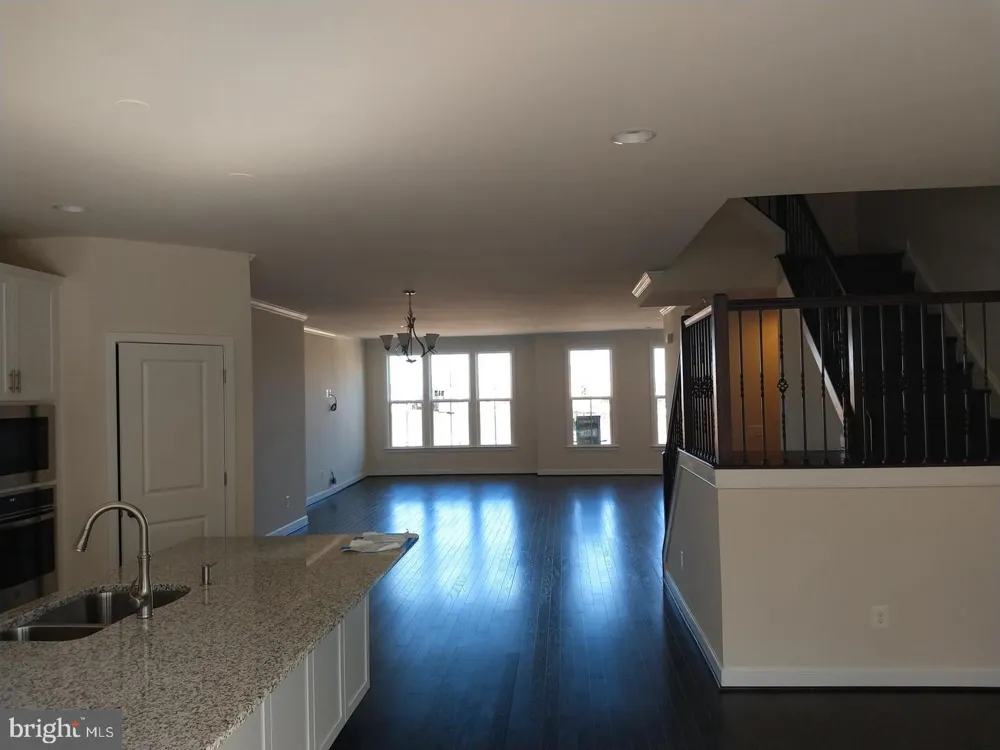 42287 CRAWFORD TERRACE Brambleton, VA 20148