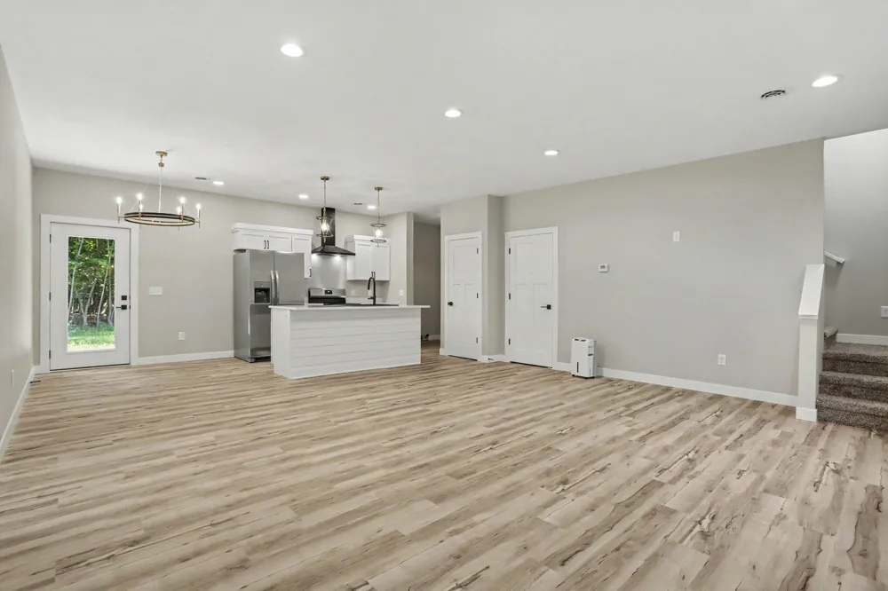 20160 Parkway Avenue Three Rivers, MI 49093