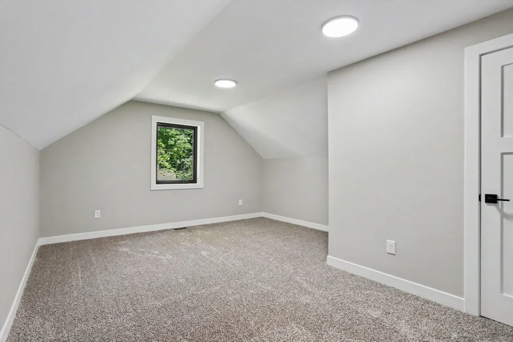 20160 Parkway Avenue Three Rivers, MI 49093
