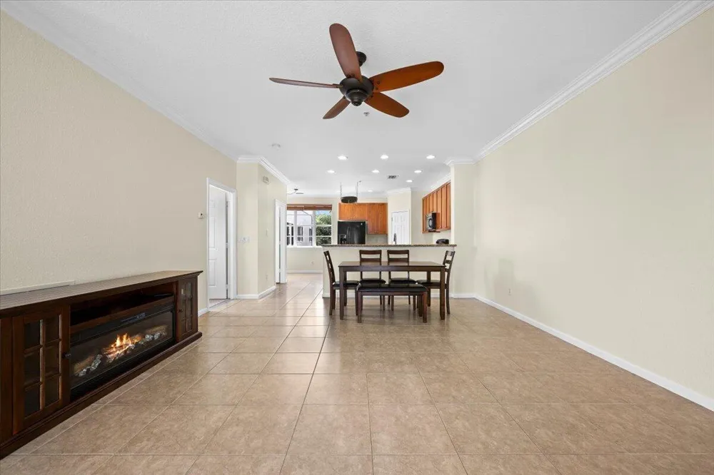 127 Greenwich Circle Jupiter, FL 33458