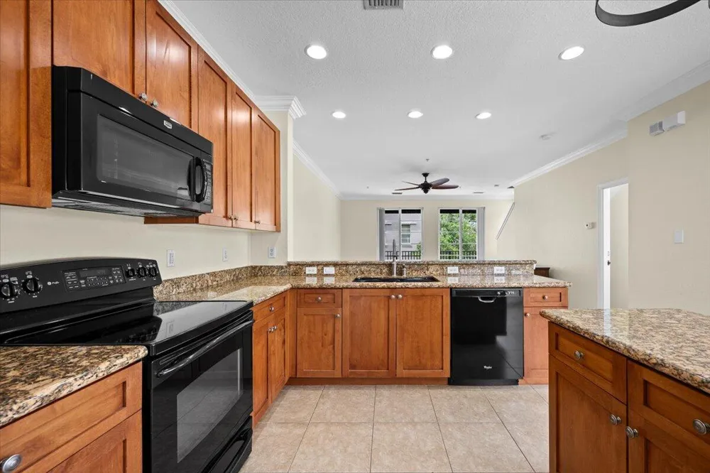 127 Greenwich Circle Jupiter, FL 33458