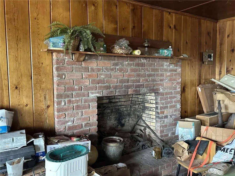4188 US Highway 21 Thurmond, NC 28683