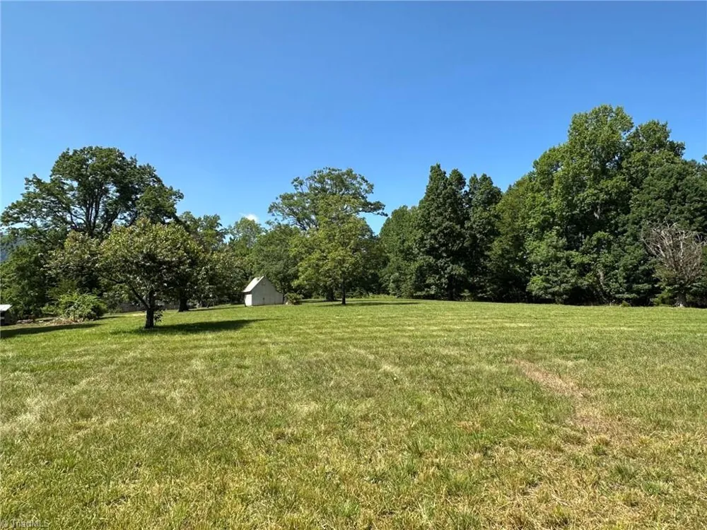 4188 US Highway 21 Thurmond, NC 28683