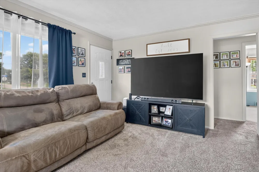 68958 Claire Street Edwardsburg, MI 49112