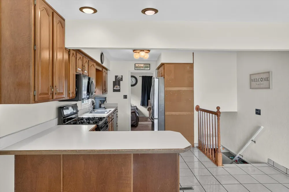 68958 Claire Street Edwardsburg, MI 49112