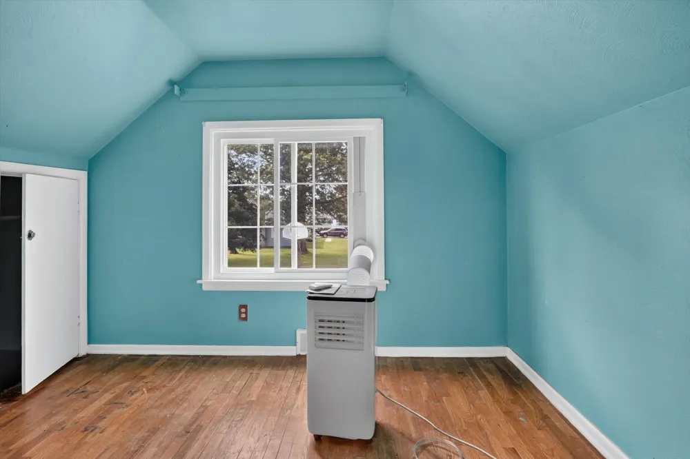 68958 Claire Street Edwardsburg, MI 49112