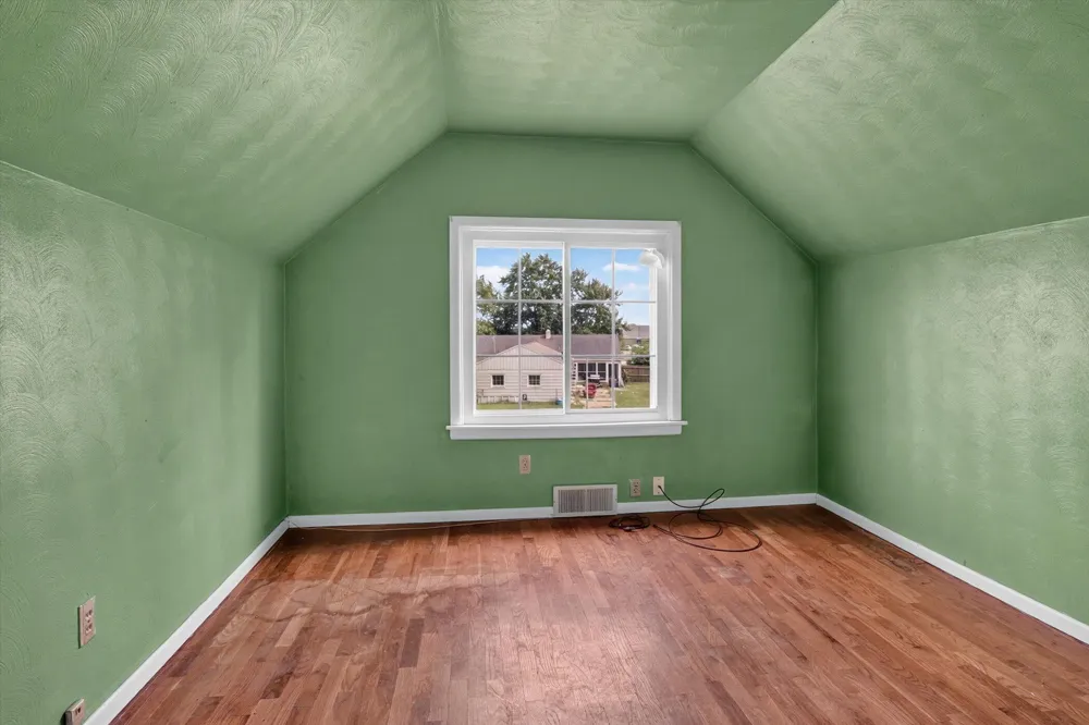 68958 Claire Street Edwardsburg, MI 49112