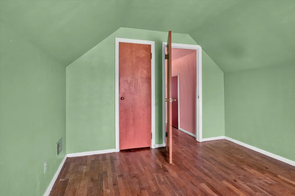 68958 Claire Street Edwardsburg, MI 49112