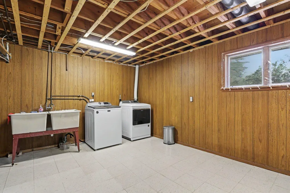 3051 Bluffwood Place St. Joseph, MI 49085