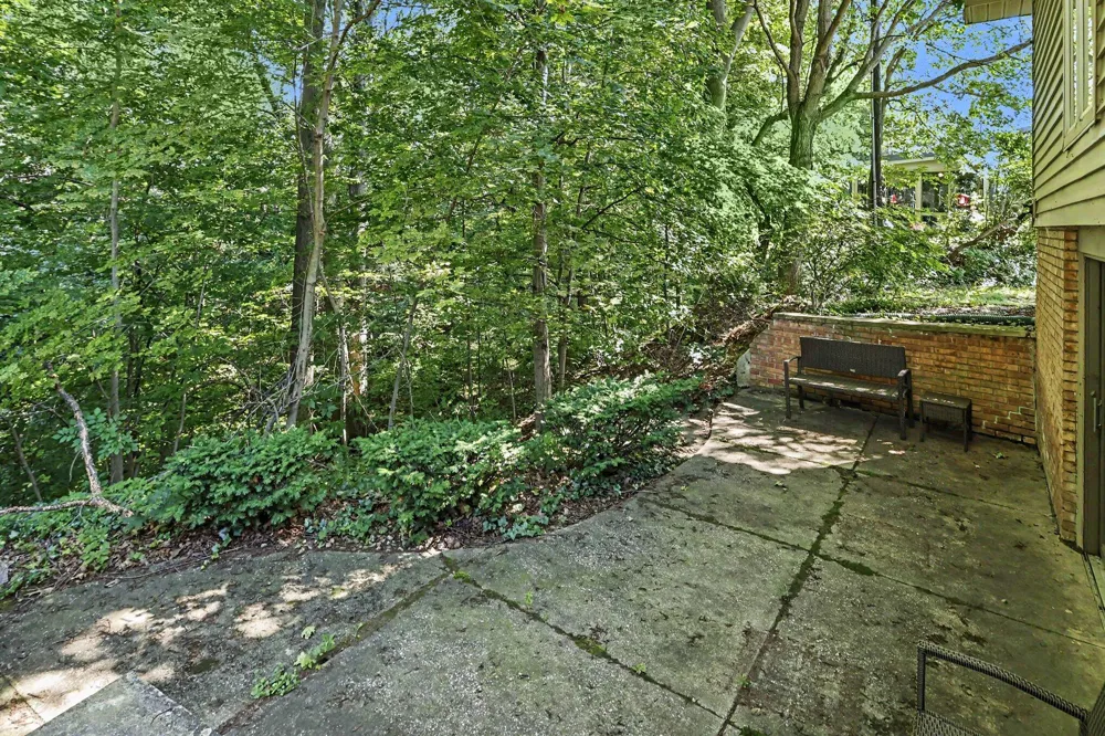 3051 Bluffwood Place St. Joseph, MI 49085