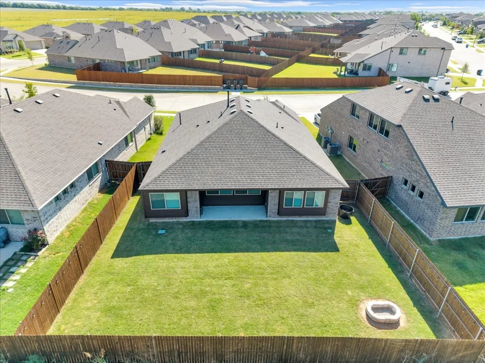 317 Rock Sparrow Lane Alvarado, TX 76009