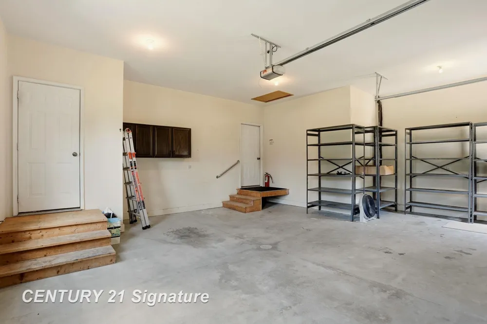 8605 Dixie Highway Birch Run Township, MI 48415