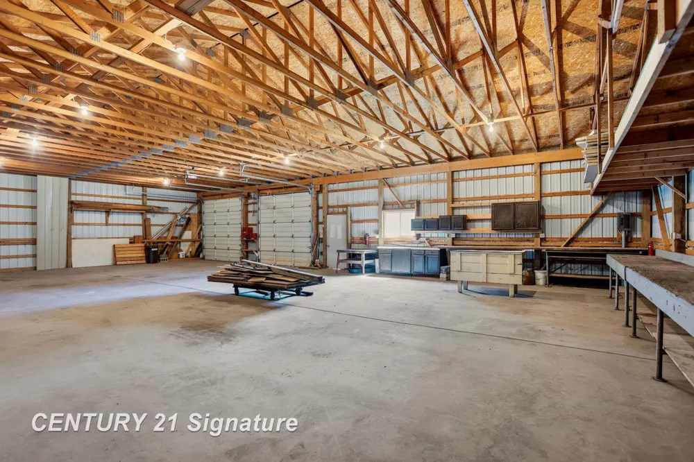 8605 Dixie Highway Birch Run Township, MI 48415