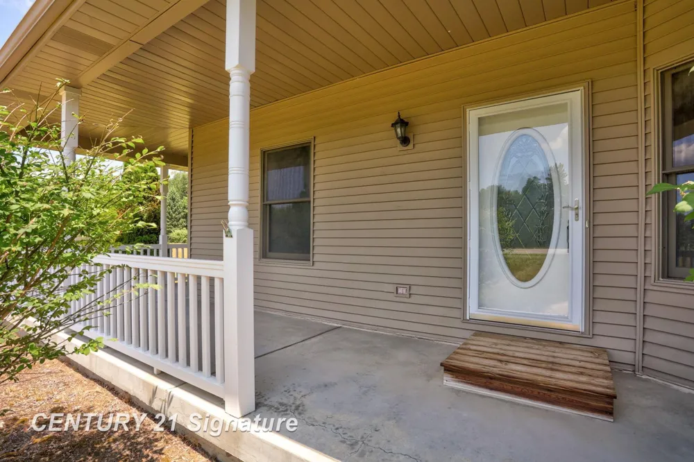8605 Dixie Highway Birch Run Township, MI 48415