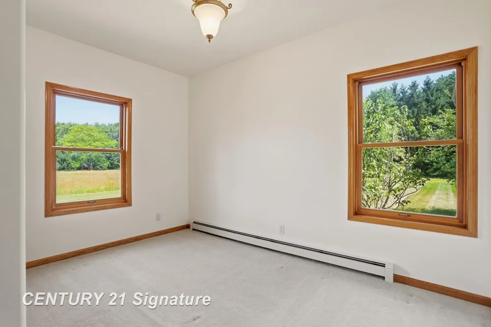 8605 Dixie Highway Birch Run Township, MI 48415