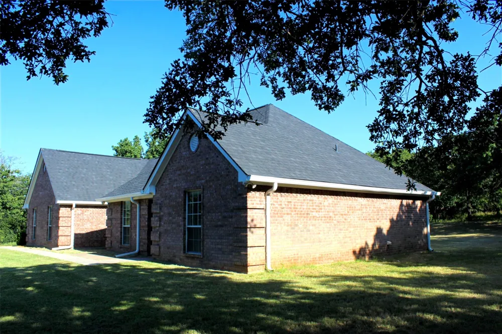 9296 Fm 1810 Chico, TX 76431
