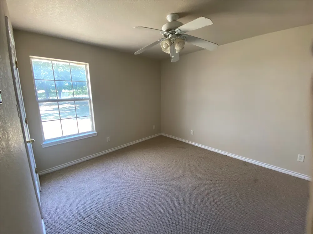9296 Fm 1810 Chico, TX 76431
