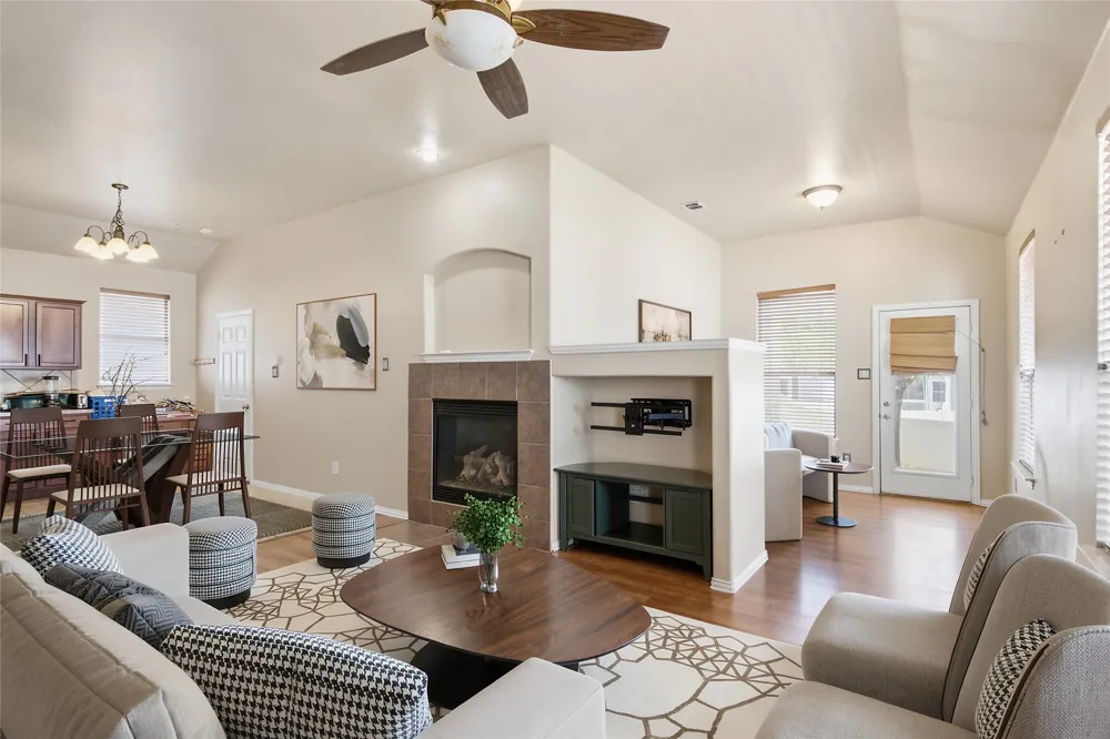 1728 Mercer Way Savannah, TX 76227