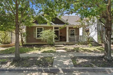 1728 Mercer Way